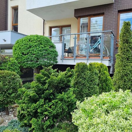 Апартаменты Apartament Bajkowe Колобжег Экстерьер фото
