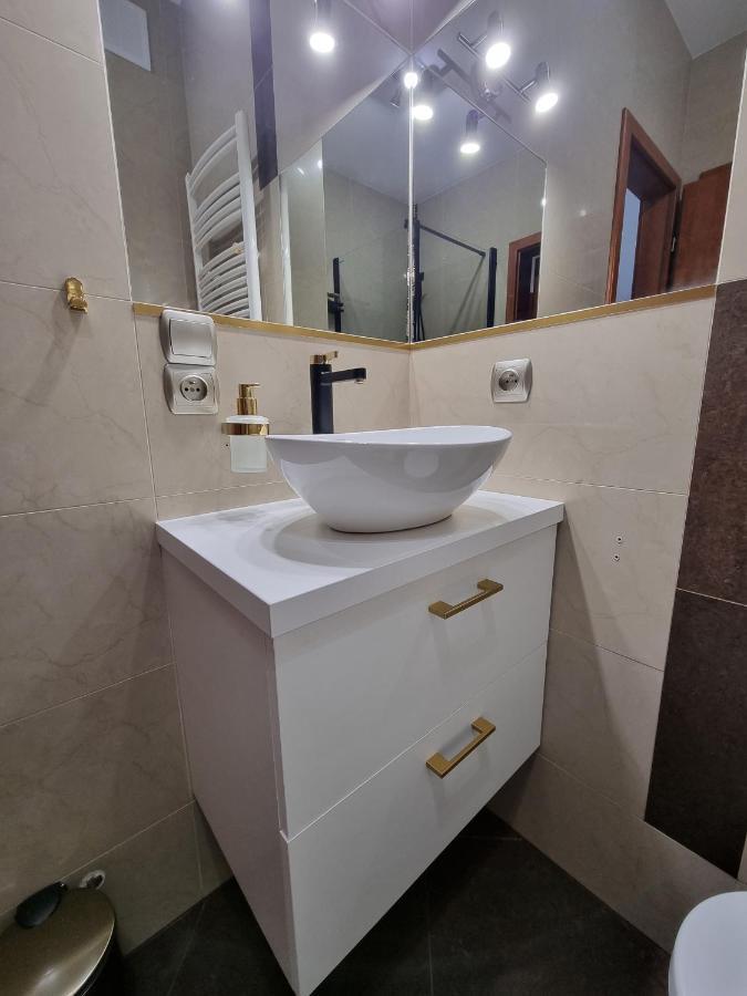 Апартаменты Apartament Bajkowe Колобжег Экстерьер фото